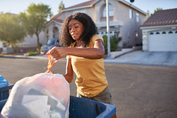 Best Commercial Junk Removal  in Woodland Beach, MI