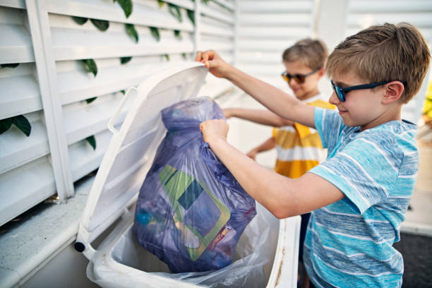 Best Estate Cleanout Services  in Woodland Beach, MI
